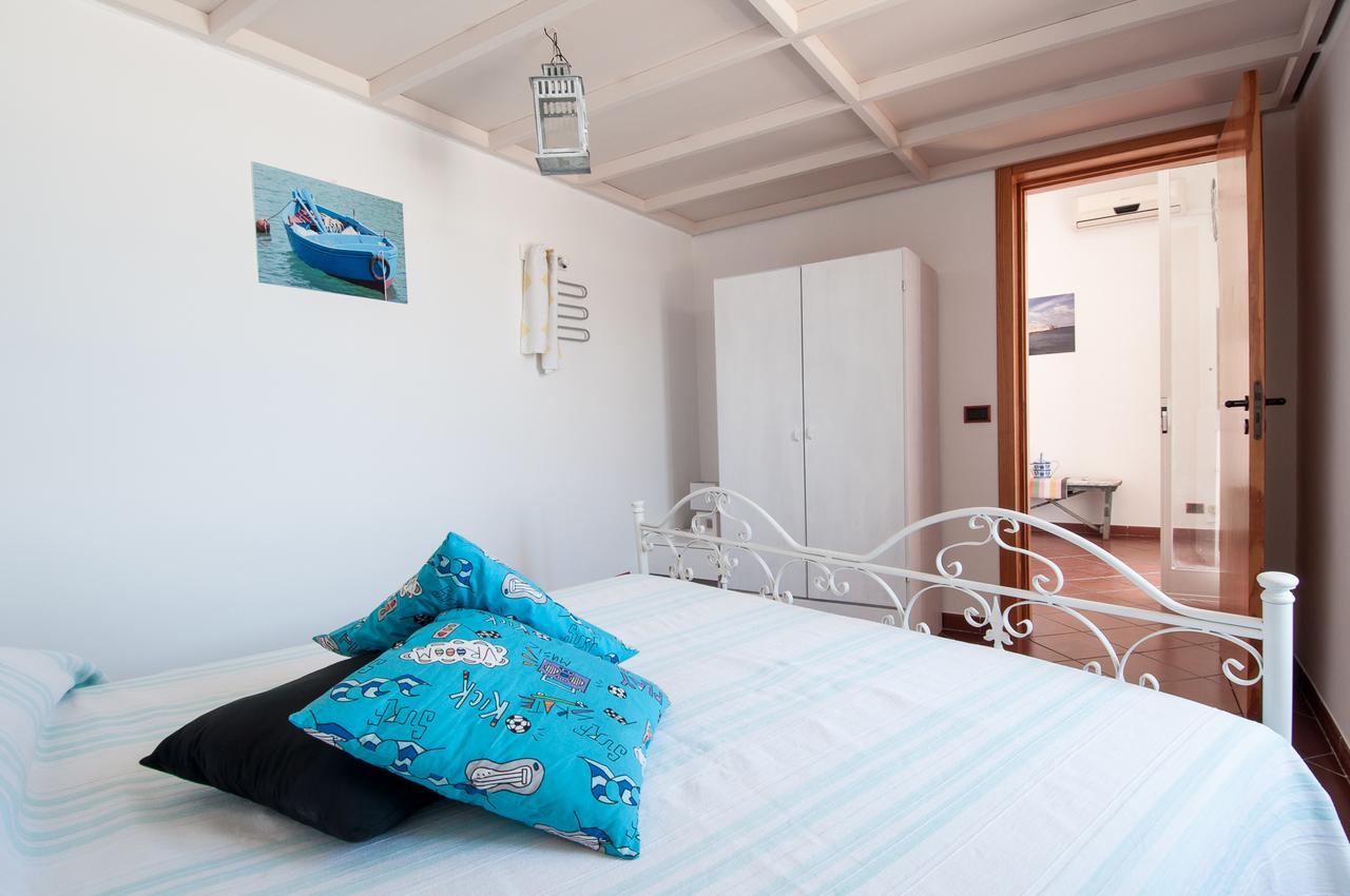 شقة Helloapulia - Sea View Terrace Conchiglia مونوبولي المظهر الخارجي الصورة